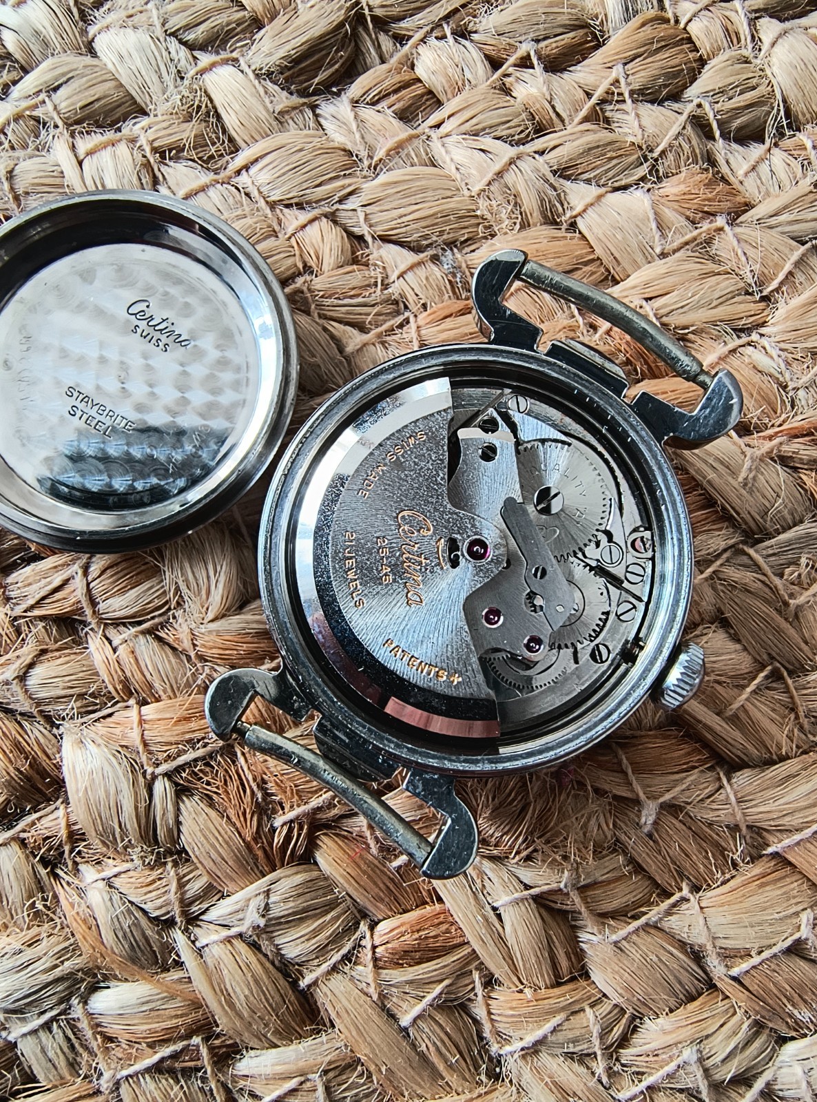 vintage Post moderne Certina automatic 25 jewels