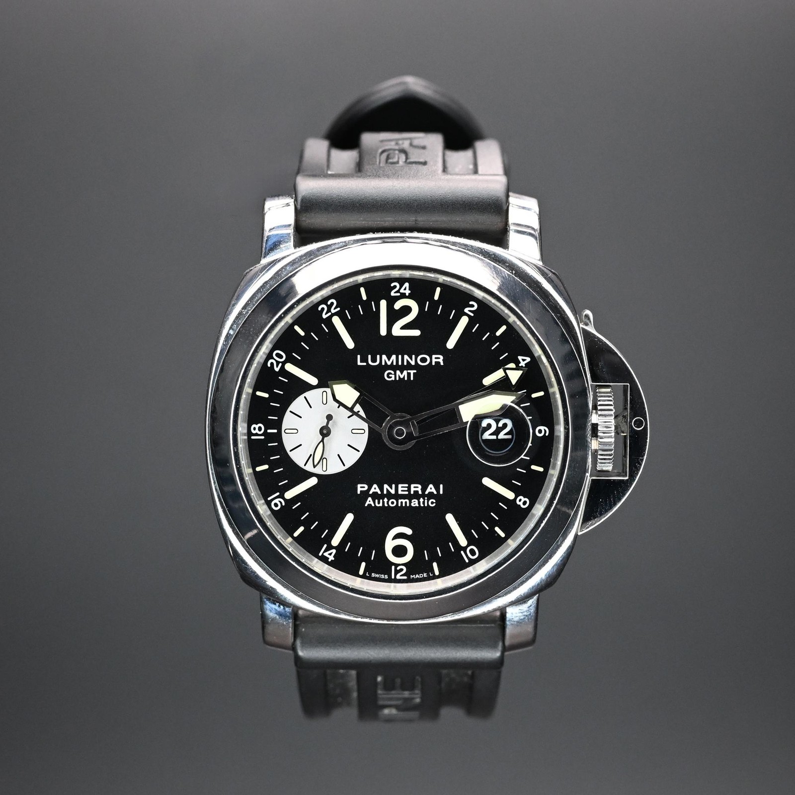 Panerai Luminor GMT 44mm Black Dial Stainless Steel PAM00088
