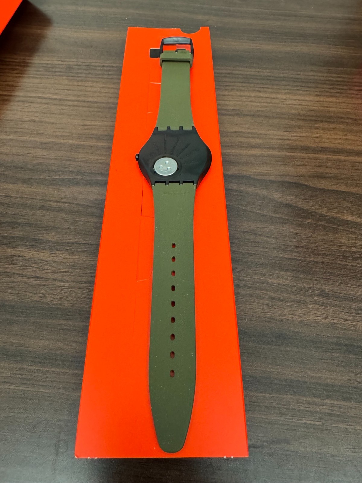 Swatch Skin Irony 42 Hint of Pine SS07B115 – Black/Green – NIB New w/ Box Paper