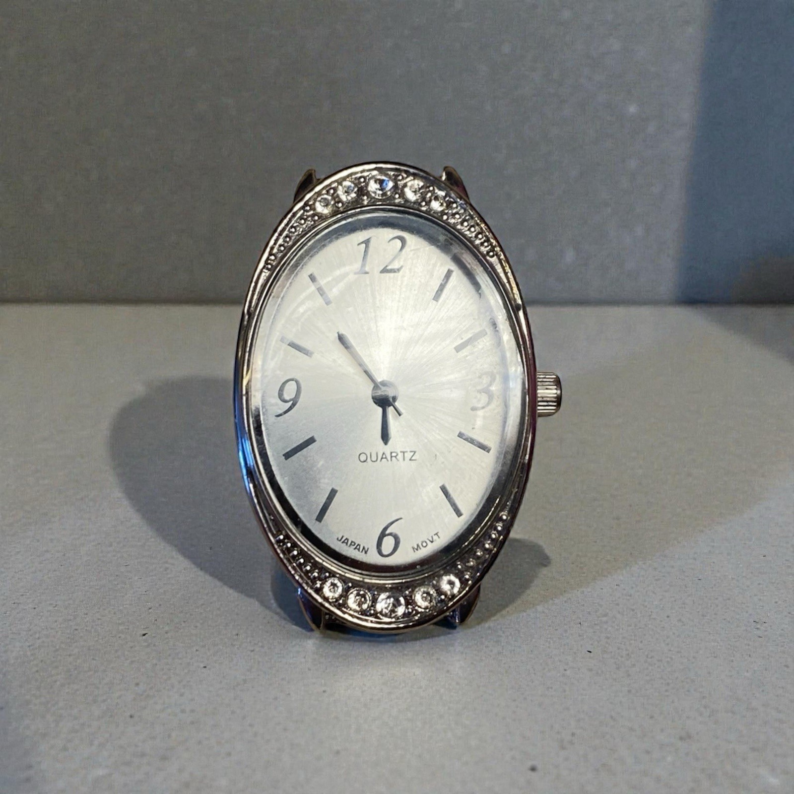 Lot/ 7 Watches Various Brands: Guess, Remington, George, Casio, Carriage, MOTV