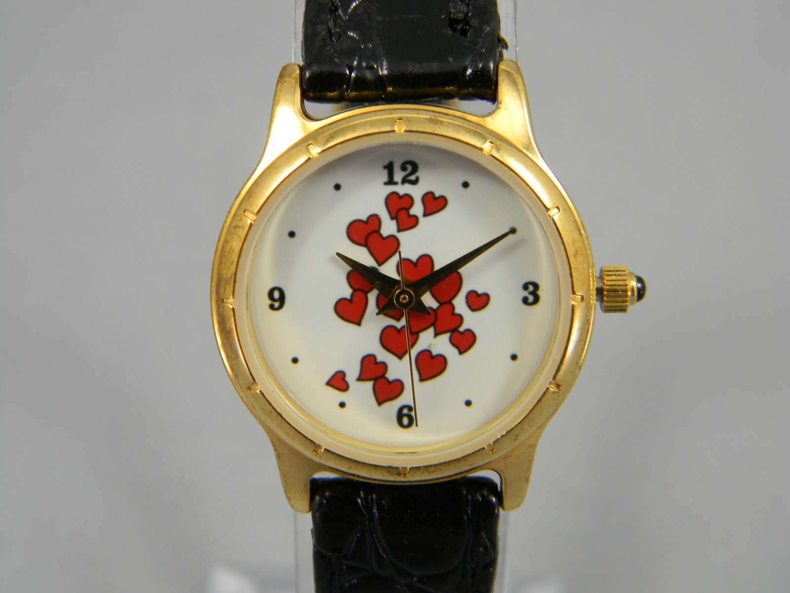 Image California Hearts Watch Women 24mm Gold Tone Leather Band New Battery