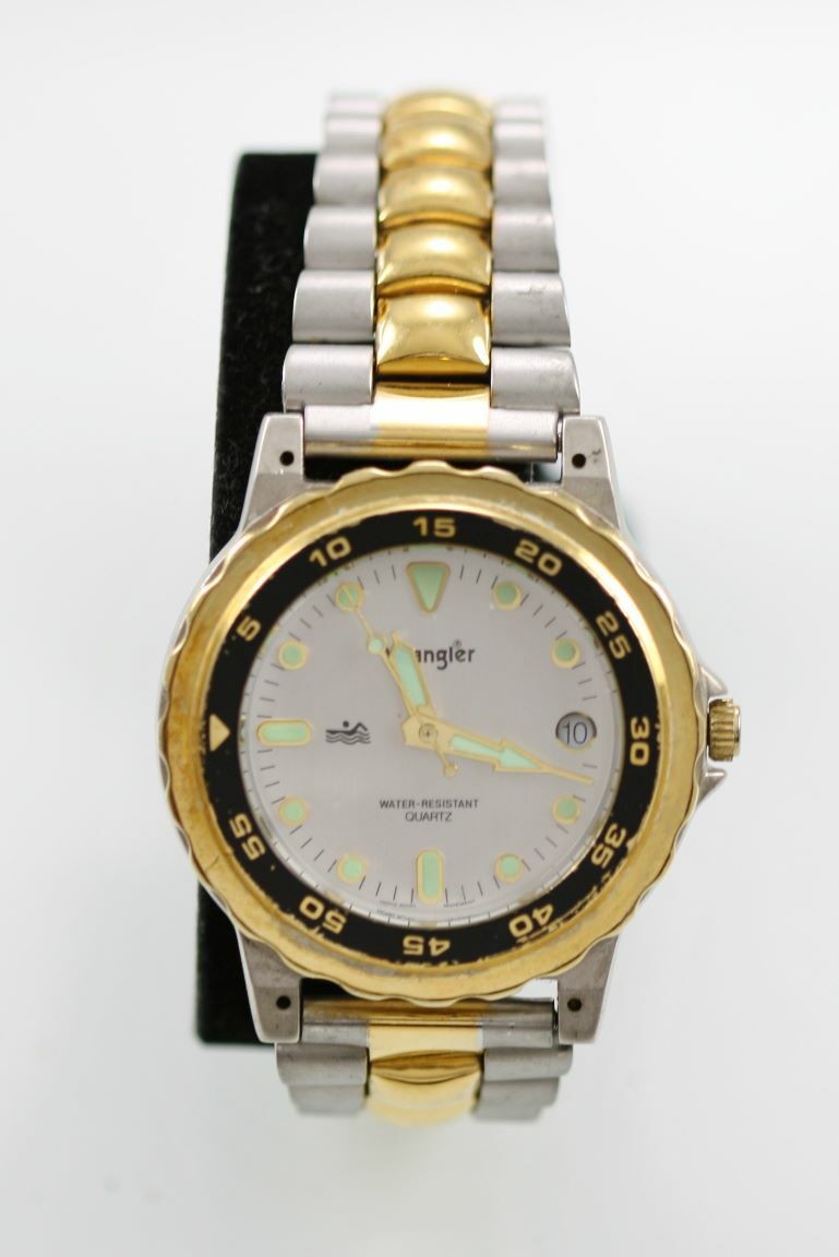 Wrangler Watch Men Batt Stainless Silver Gold Date White Water Resistant Quartz