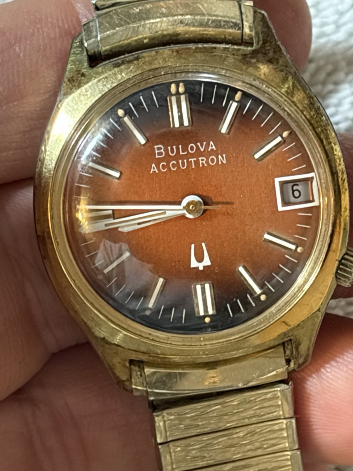 Mens BULOVA ACCUTRON 1976 Watch N6 Running New Battery 32mm