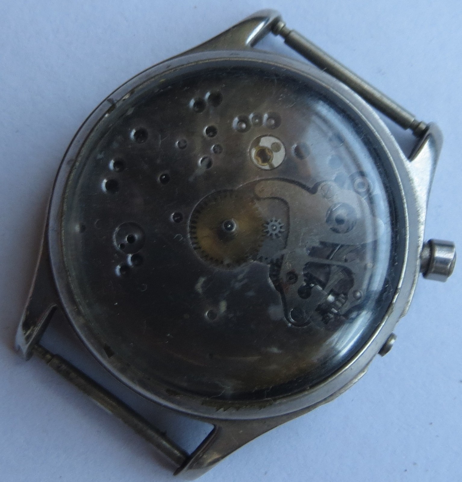 Landeron chronograph mens wristwatch nickel chromiun case screw back