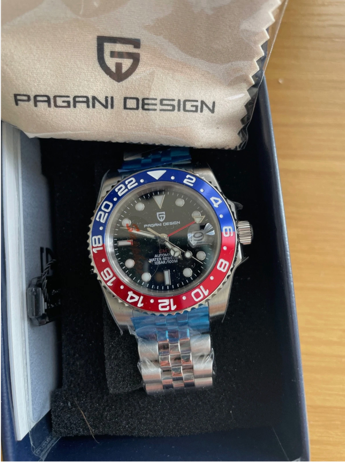 Pagani Design, 40mm, Automatic,GMT, (Pepsi), Jubilee, Sapphire Crystal.