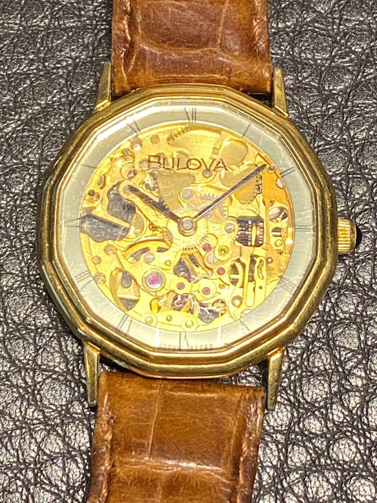 BULOVA GOLD SKELETON Unisex Leather 32mm Watch Onyx Screw