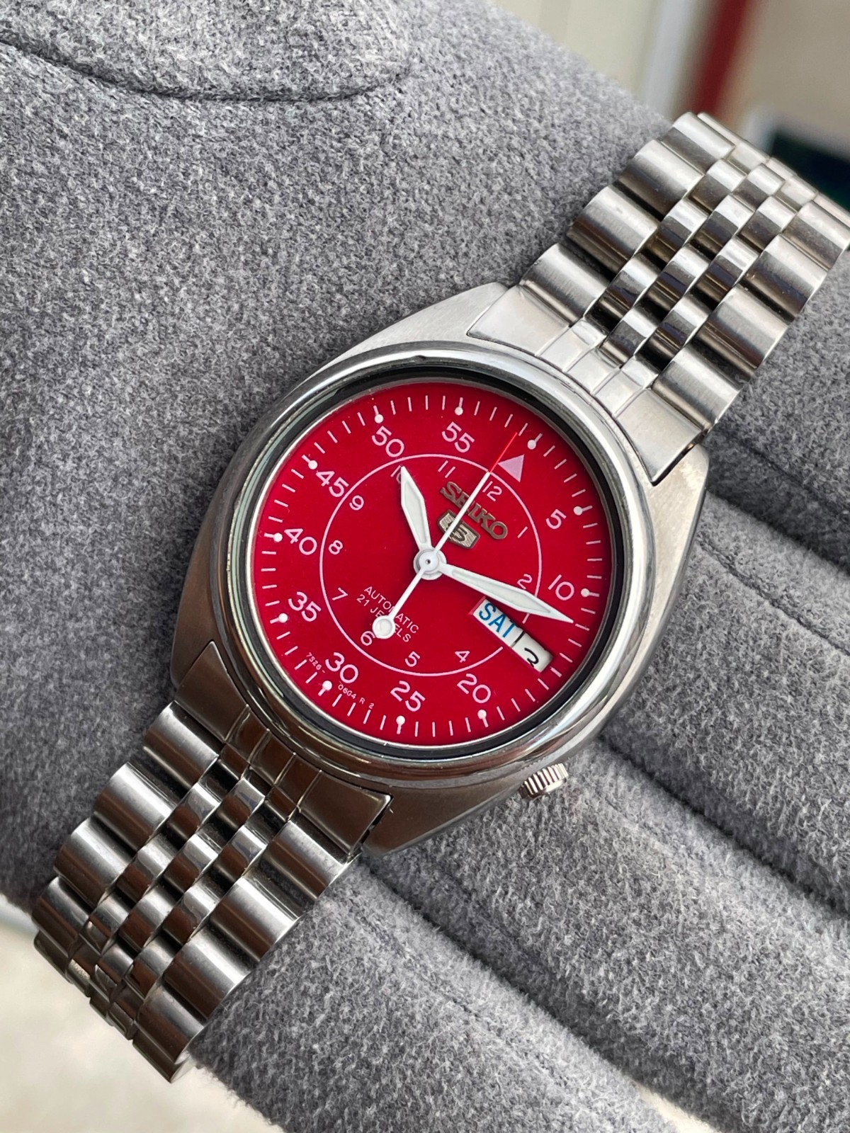 Vintage Seiko 5 Automatic 7s26 Red Dial Mens Wrist Watch
