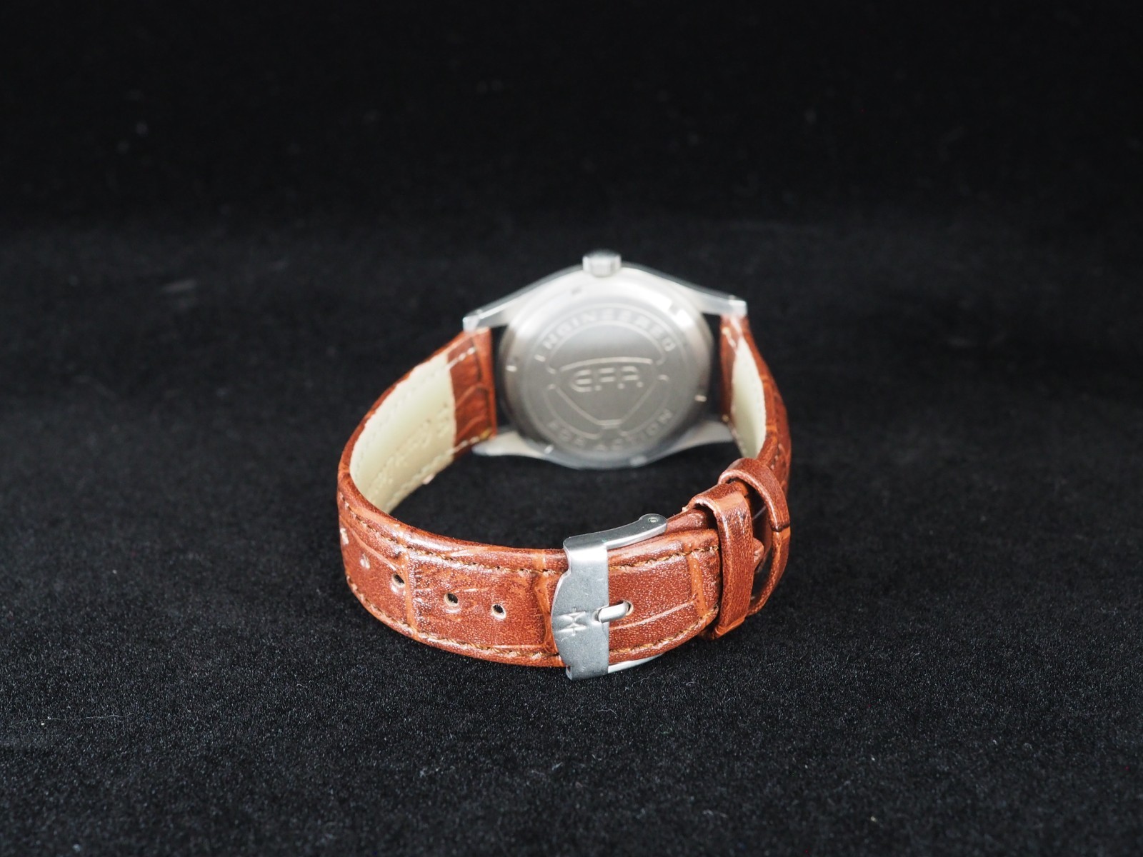 Rare Vintage Near MINT Hamilton EFA Black Dial Quartz 32mm Mens Watch JAPAN