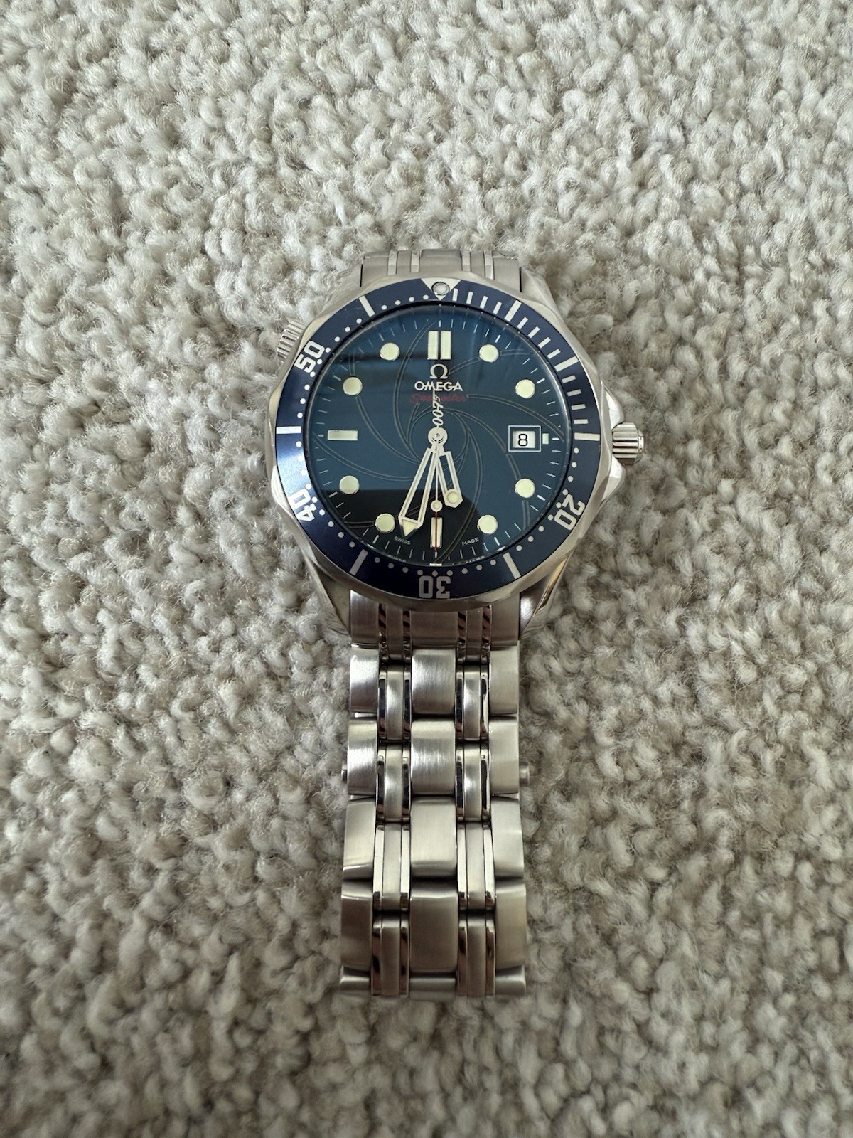 Omega Seamaster Diver 300M 2226.80 41mm Stainless Steel 007 James Bond Limited