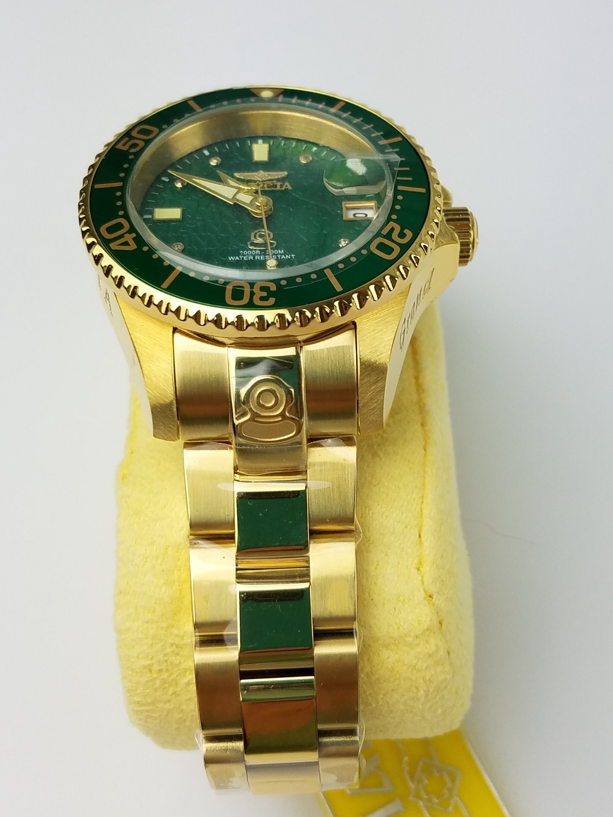 Invicta Pro Diver Lady 28076 Stainless Goldtone Green Face Water Resistant 300m