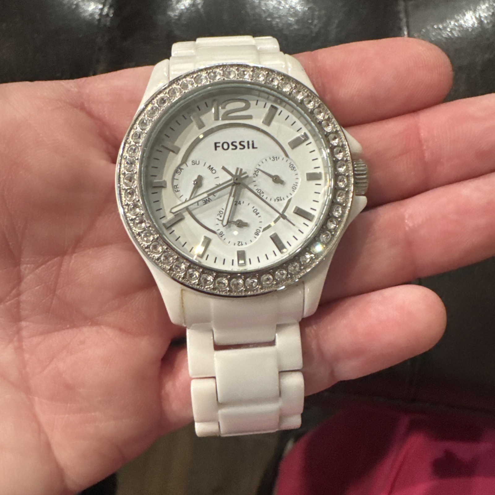 Fossil Riley CE1010 White Ceramic Chronograph Crystal Watch For Parts/Repair