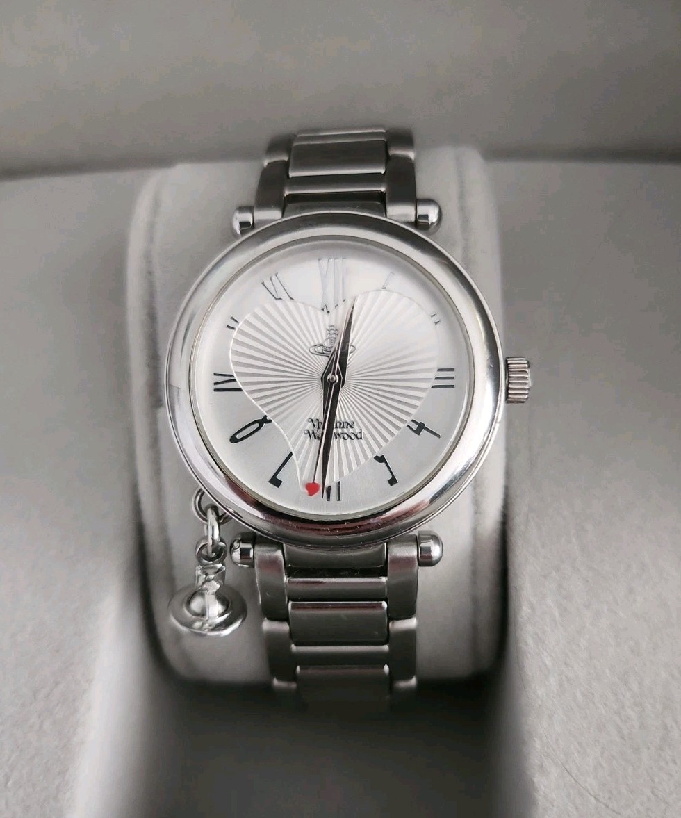 Vivienne Westwood Orb Watch, Heart Dial Silver Charm VV006SL Grade A Excellent
