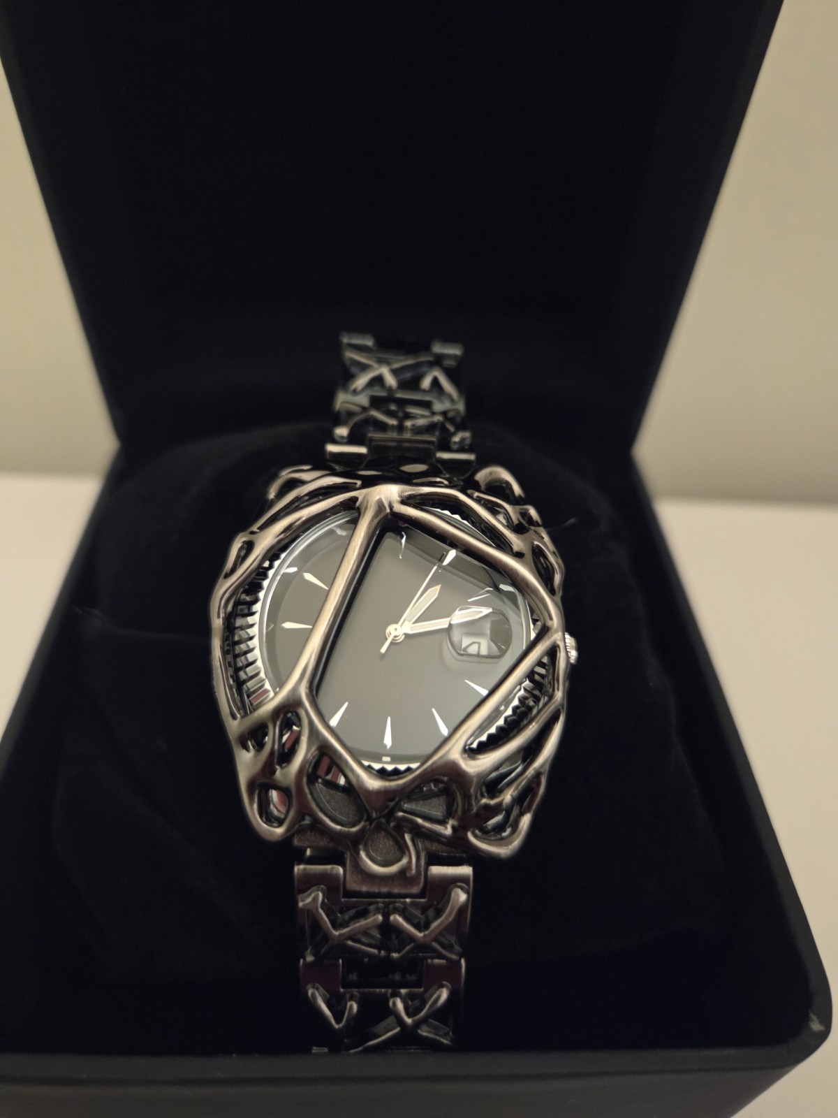 Gothic Wristwatch Noctra Watch Comes With Nice Black Box Link Removal Tool