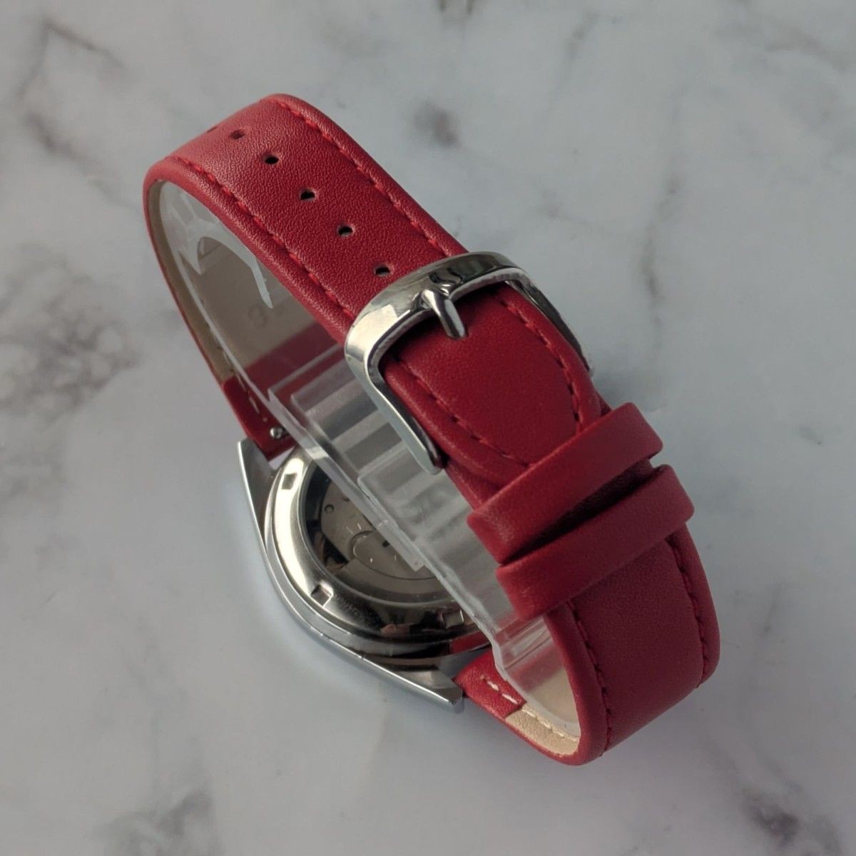 Working Condition SEIKO 5 Automatic Vintage Ruby Red Dial Bar Index Sunburst Lea