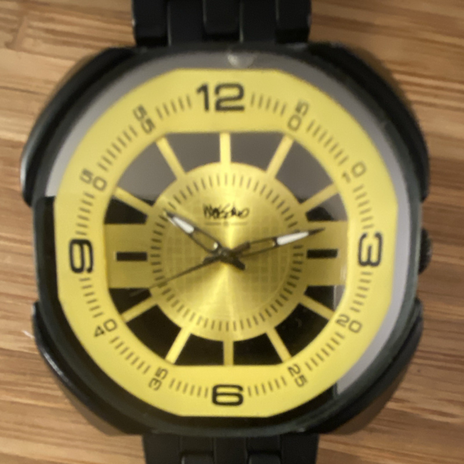 Mossimo Men’s Analog Quartz Watch Black Metal Bracelet Gold Dial 45mm