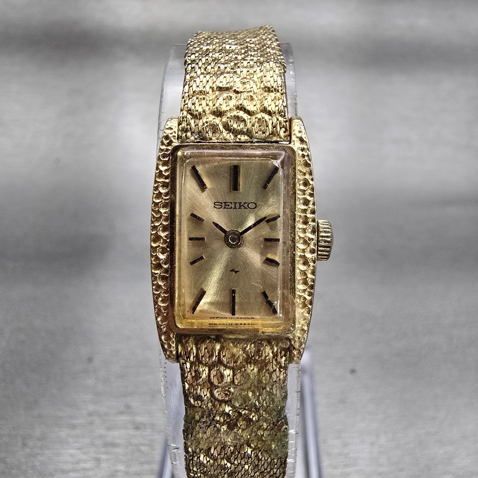 Seiko Watch Women 15mm Gold Dial Gold Tone Rectangle 11-3189 Vintage Works