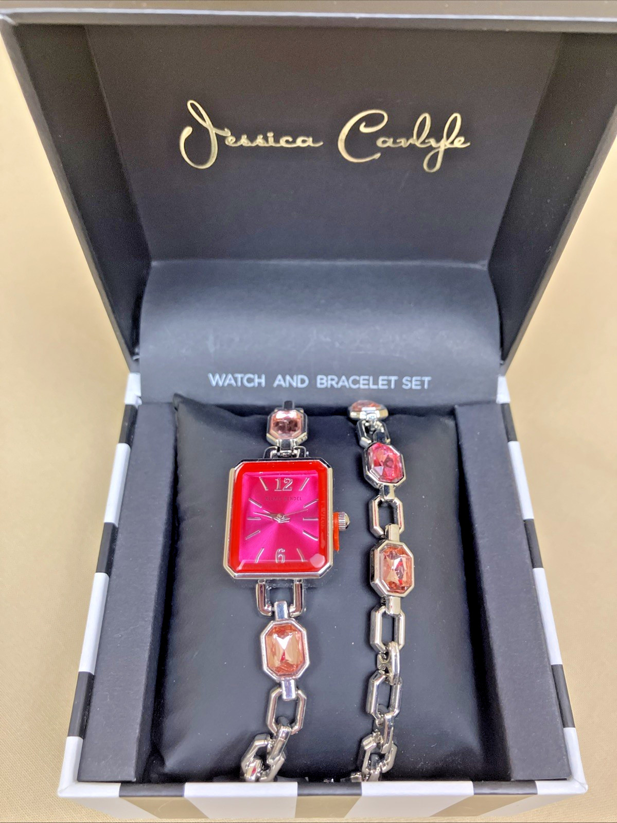 Jessica Carlyle Silver Fuchia Sunray Watch and Bracelet Set NIB Orig. $40