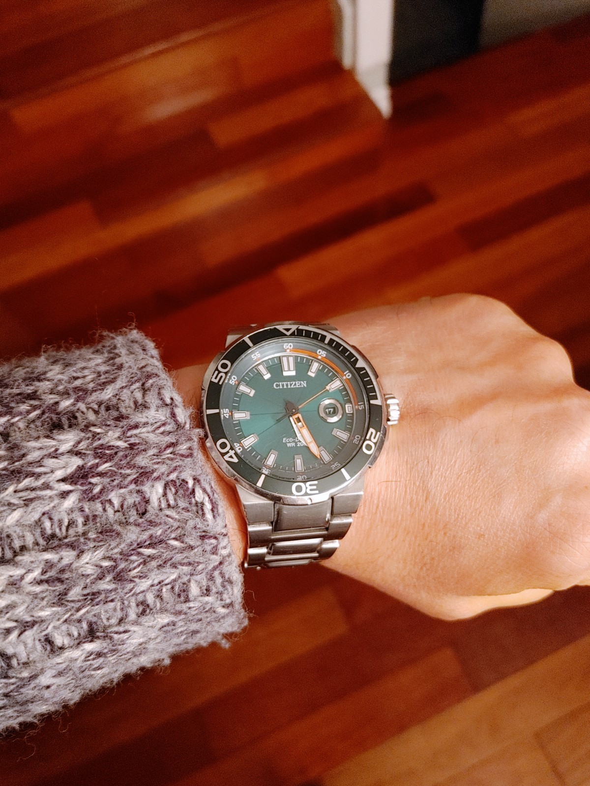 Citizen AW1428-53X Eco-Drive Endeavor Stainless Green Dial Men’s Watch NEW