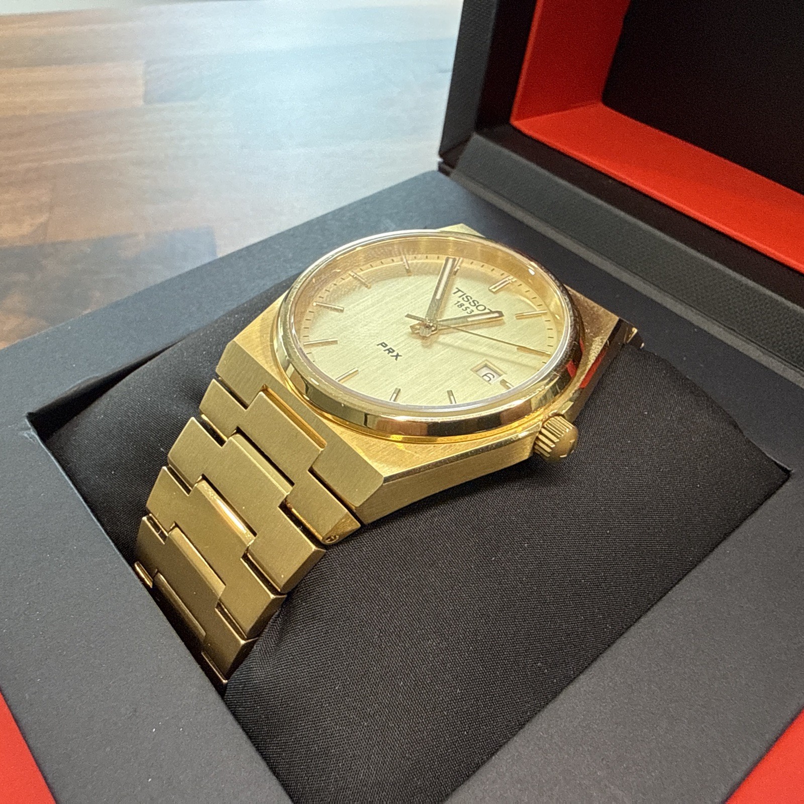 Tissot PRX/316L Classic Champagne Dial T137.410.33.021.00 Men Quartz Watch 40mm