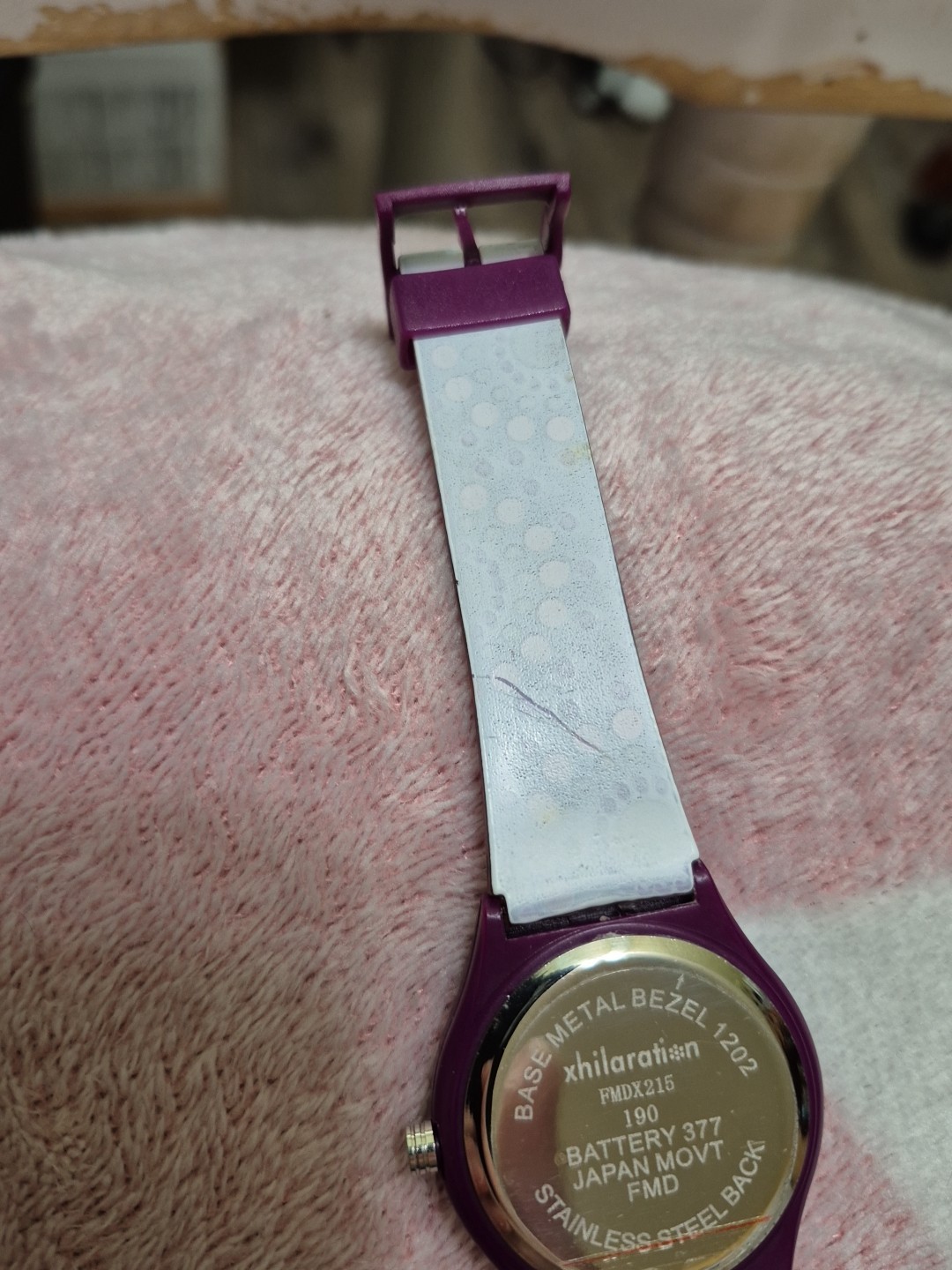 486. Working Ladies Purple Xhilaration Watch&8″Band It Still Has Plastic On Face