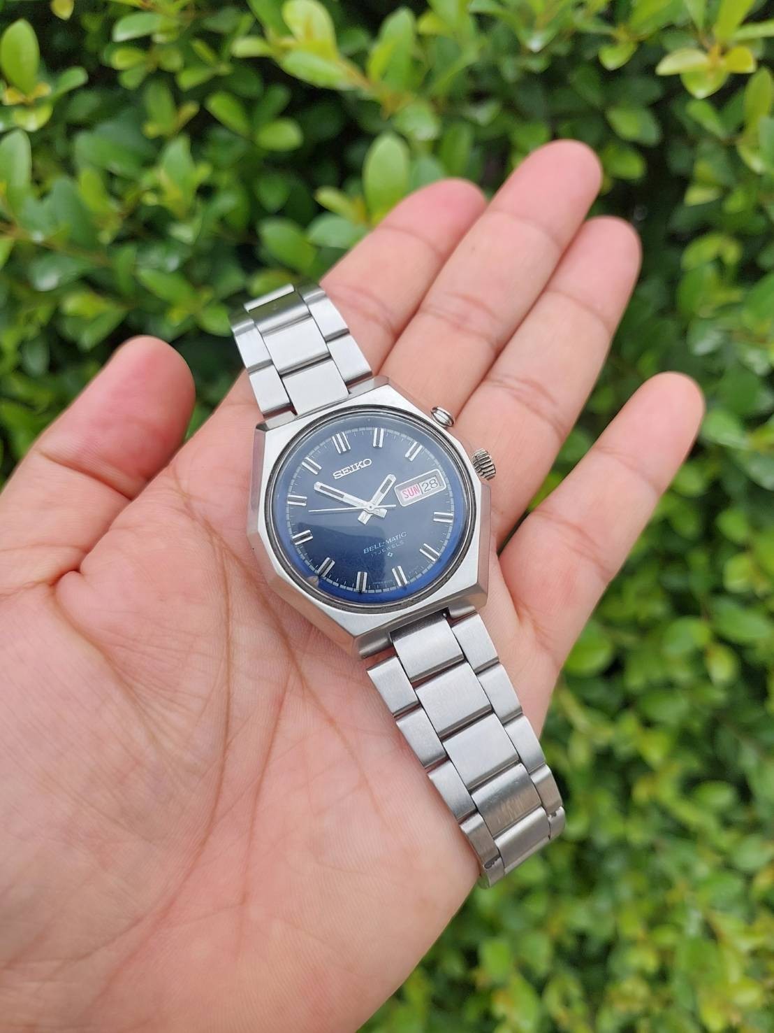 Vintage 1976 Seiko Bell-Matic Automatic Alarm System Blue Dial with Day-Date