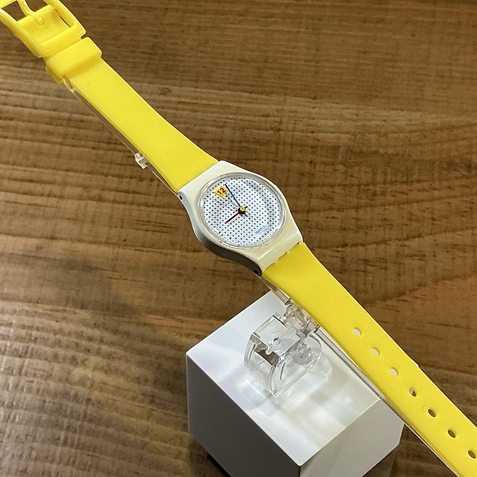 LADIES – DOTTED SWISS – 1985 – 1980’s – PETITE – NEW STRAP – 25mm