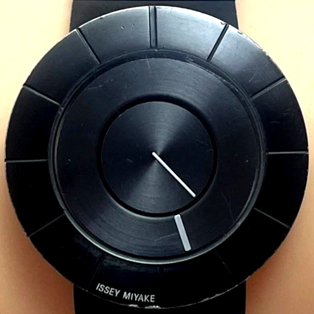 SEIKO ISSEY MIYAKE Qz Watch «TO» by Yoshioka Tokujin Black SILAN002 JAPAN #311B