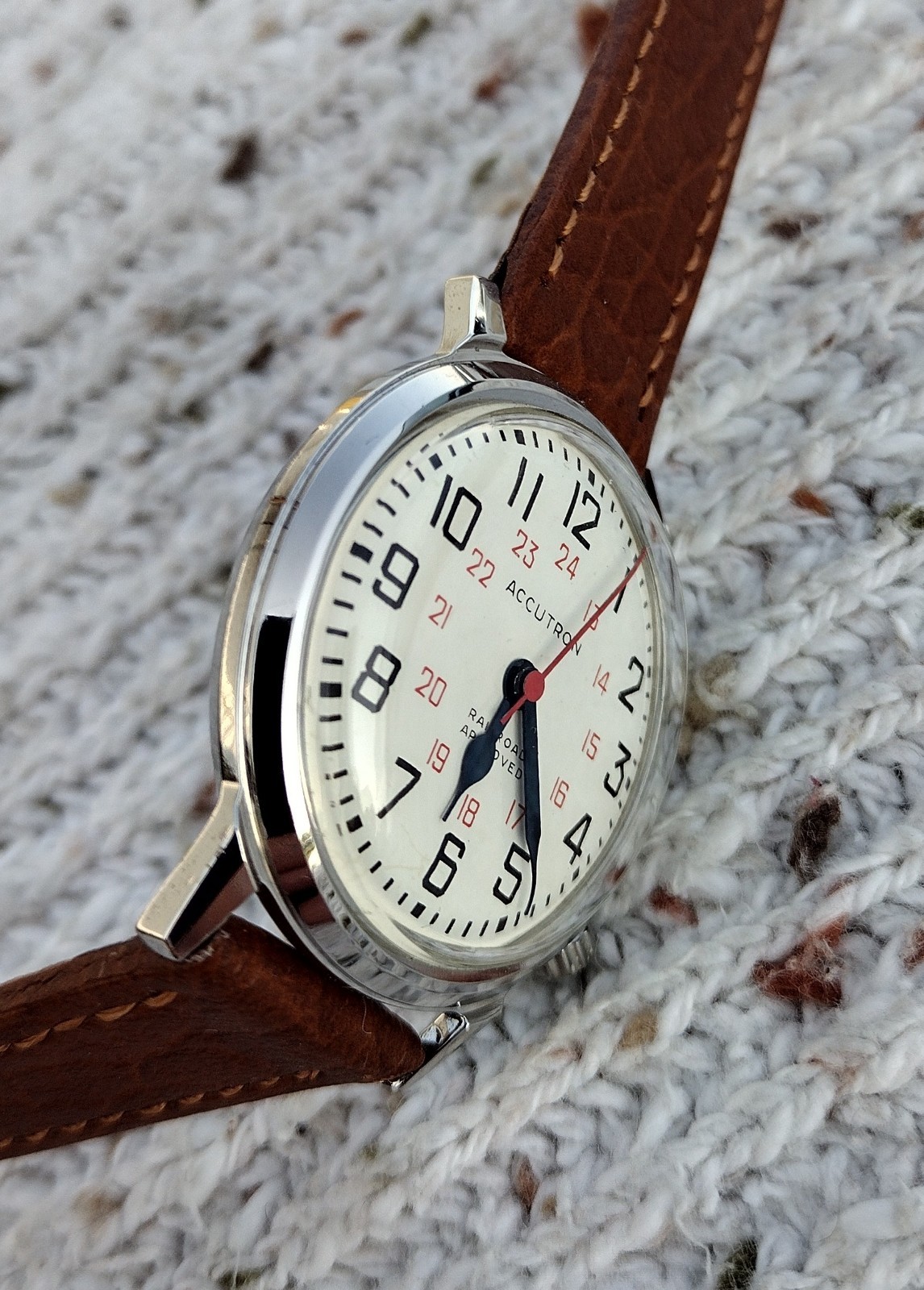 Bulova ACCUTRON 218 34mm SPACEVIEW M6 1966 Serviced No Date Railroad Approved!?