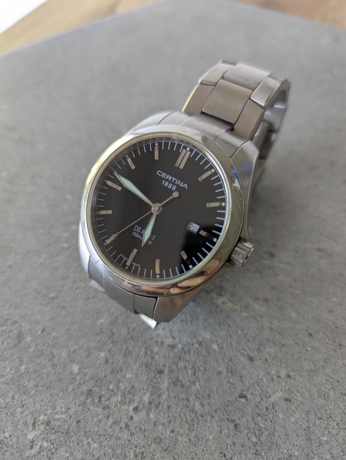 Vintage Certina 1888 DS Pilot 100m/330 ft Swiss Made Watch