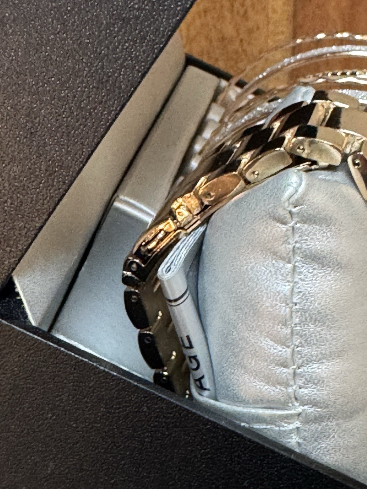 Rampage Rose Gold Watch & Bangle Set 6 Unique Bracelets New In Box