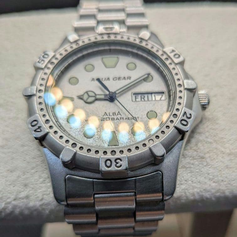 1994 SEIKO ALBA Aqua Gear V348-6A40 Diver Quartz Sandblast Silver Dial Running