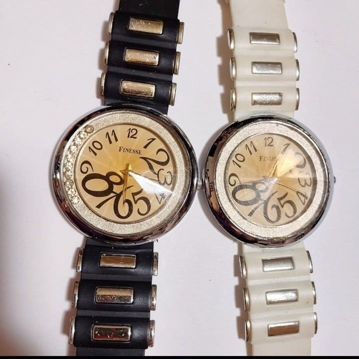4-Colorful Silicone Strap Watches W/Decorative Numbers & Round Face by Finesse