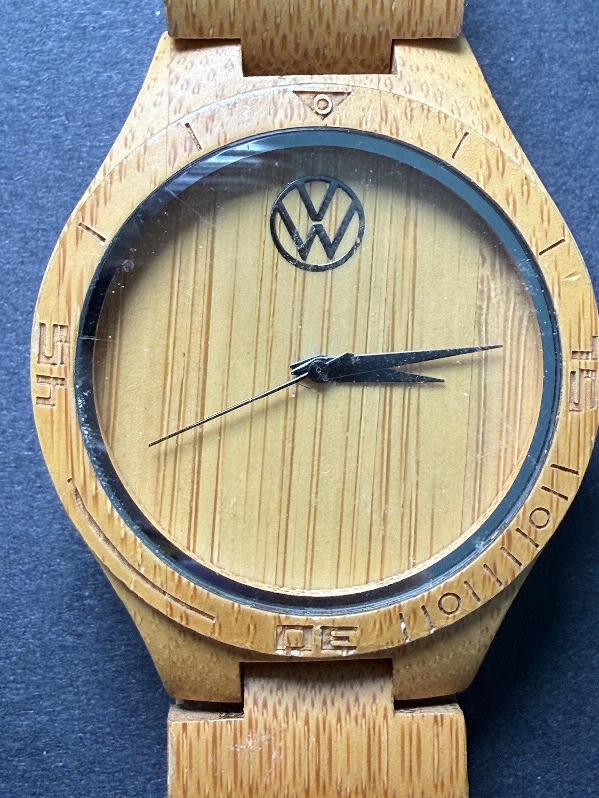 Mens And Women’s WristWatches Various Brands 10 Pcs Lot