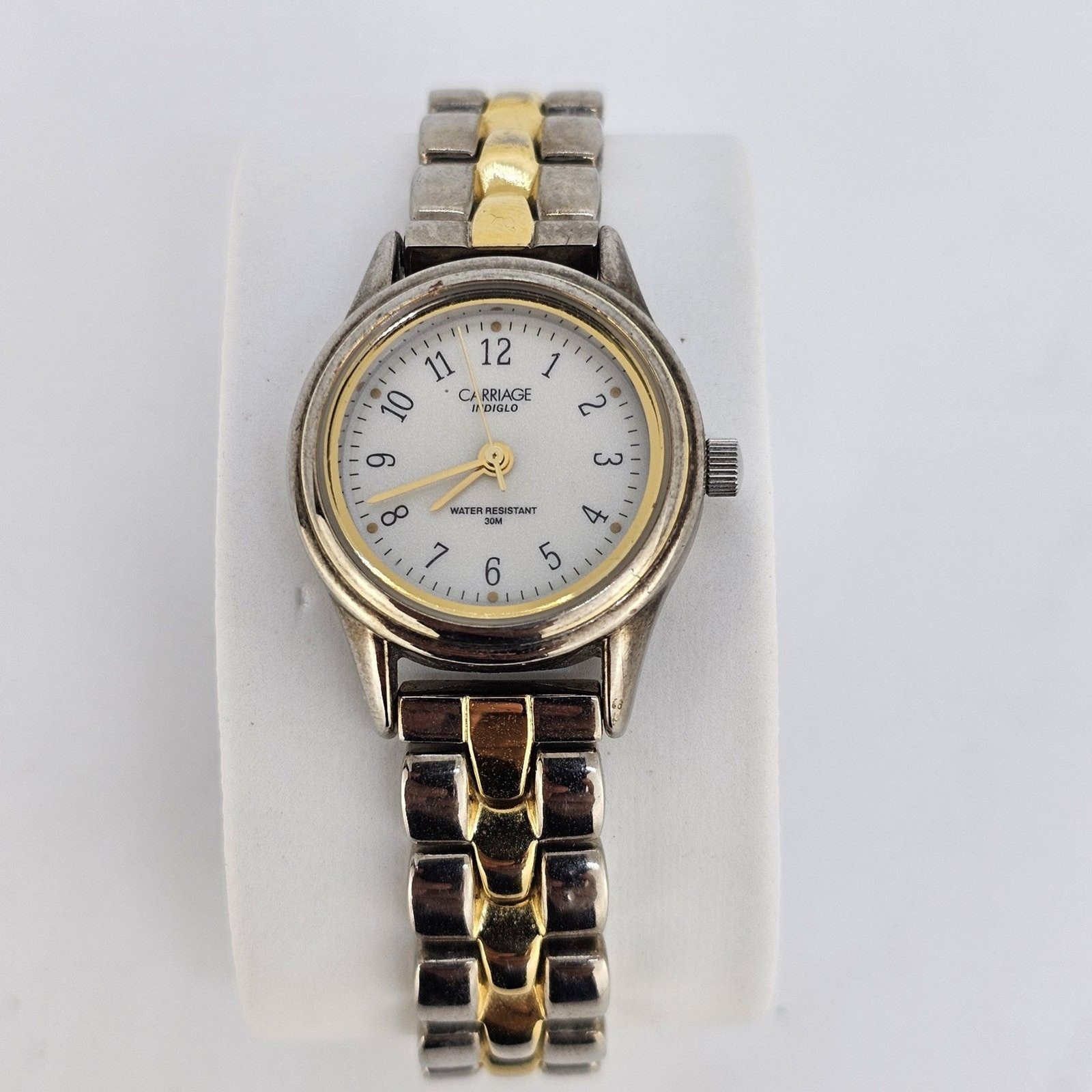 Carriage Timex Women’s Watch 25MM White Dial Two Tone Bracelet 6″ New Battery