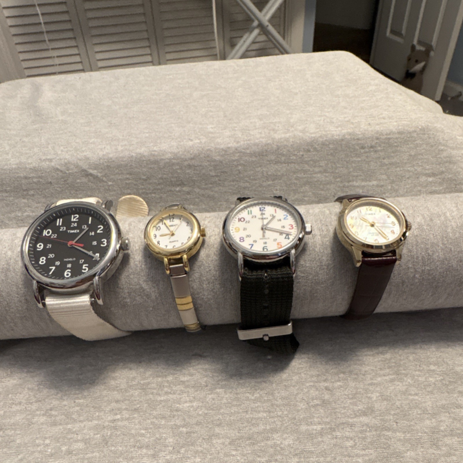 Timex & Carriage Unisex Analog Quartz Wristwatch Indiglo Variety Band Lot