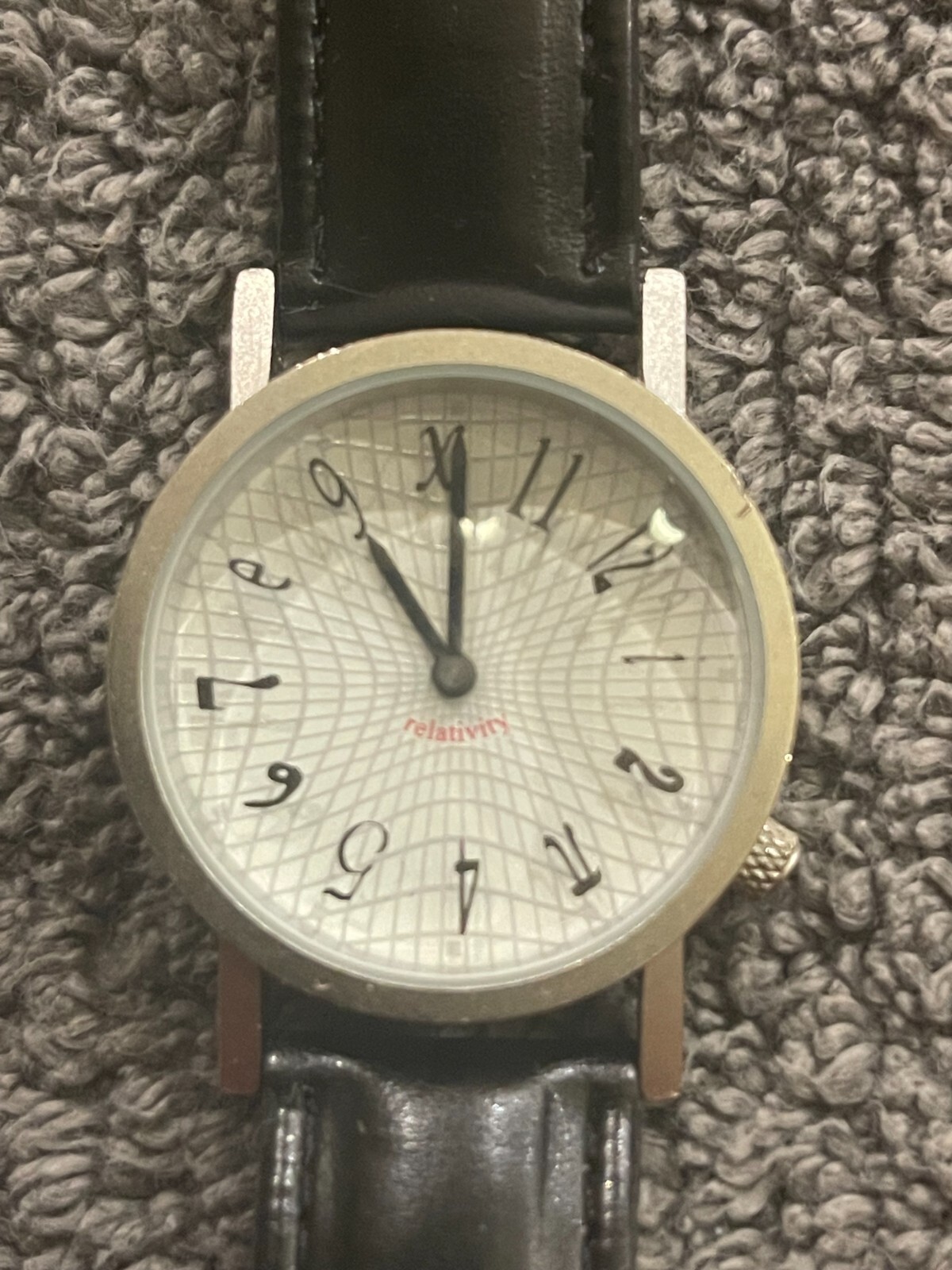 Tempus Fugit Relativity Quartz Watch Black Band Floating Seconds New Battery
