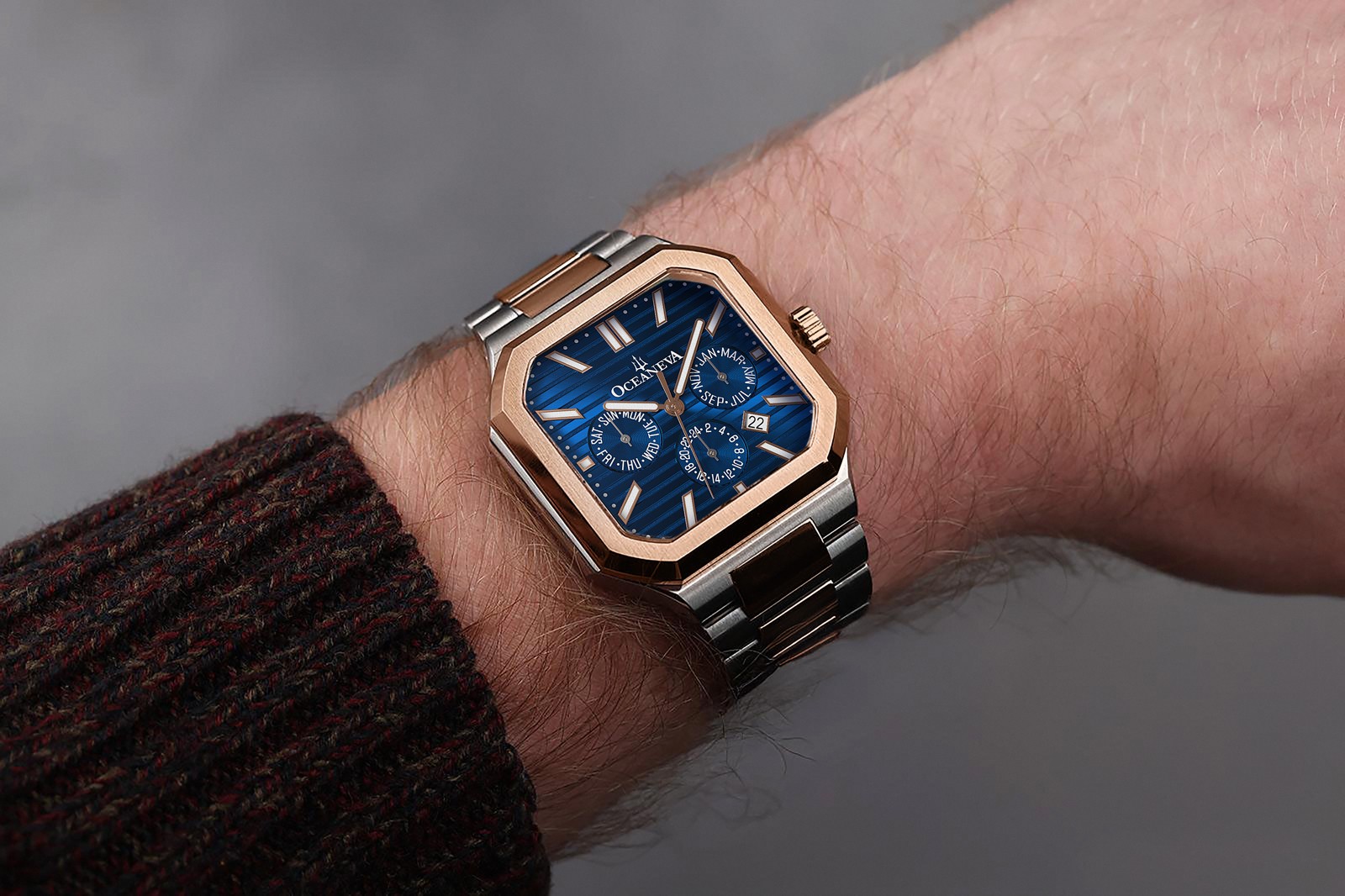 Oceaneva Men’s Tenuis Automatic Calendar Thin Watch – Blue & Rose Gold