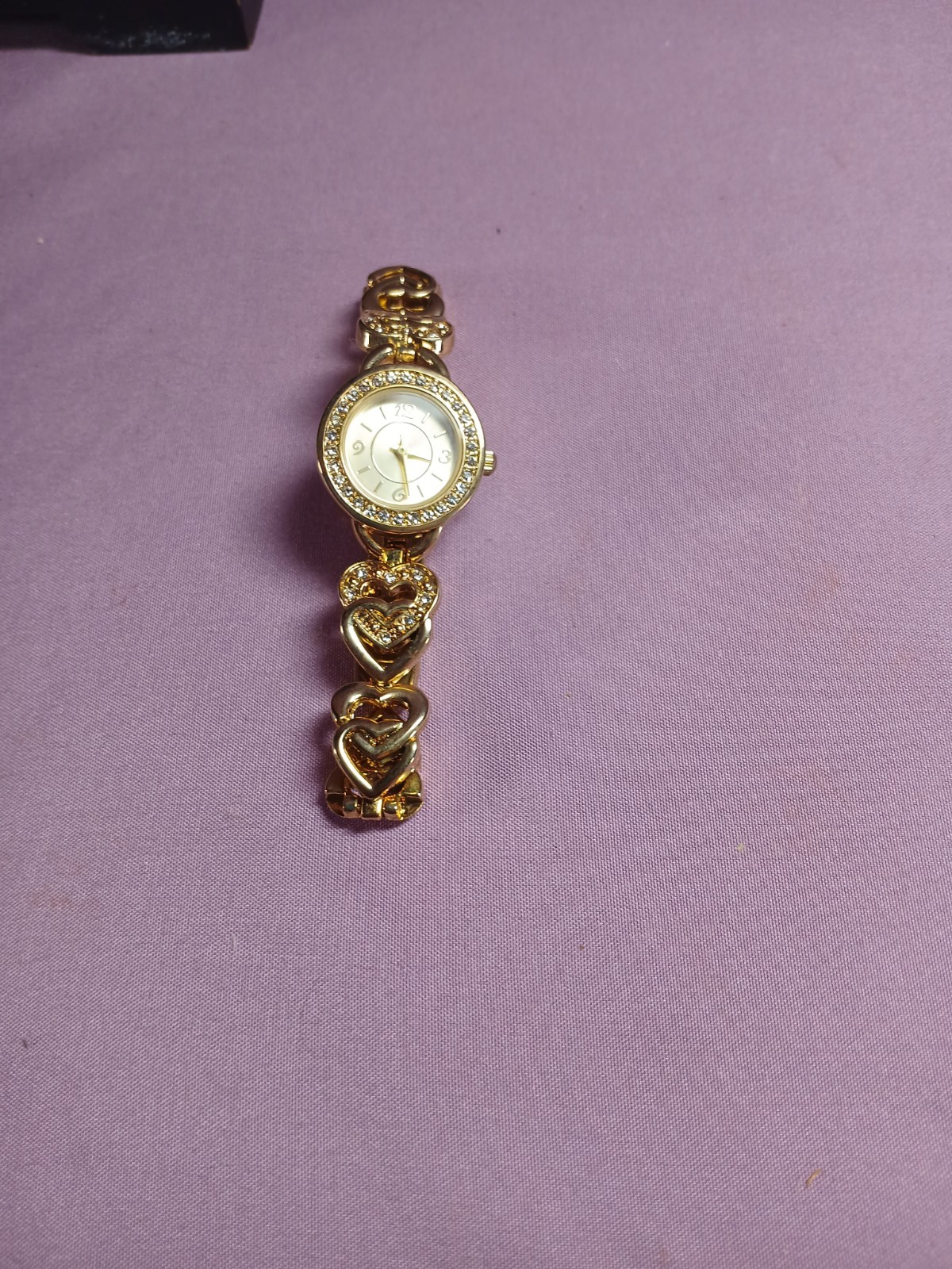 Gorgeous Womens Perite Gold Watch With Heart Band Needs Battery (D2)
