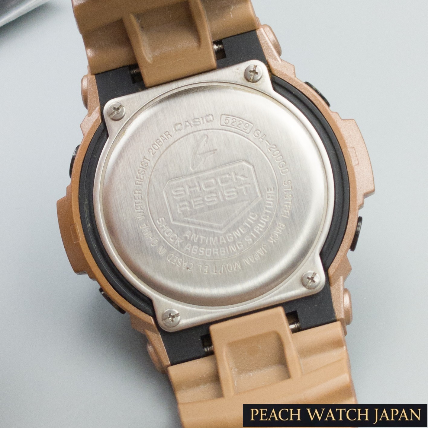 [NOS] CASIO G-SHOCK Garish Gold GA-200GD-9B Rare Ex-Display Working 8.27″ (21cm)