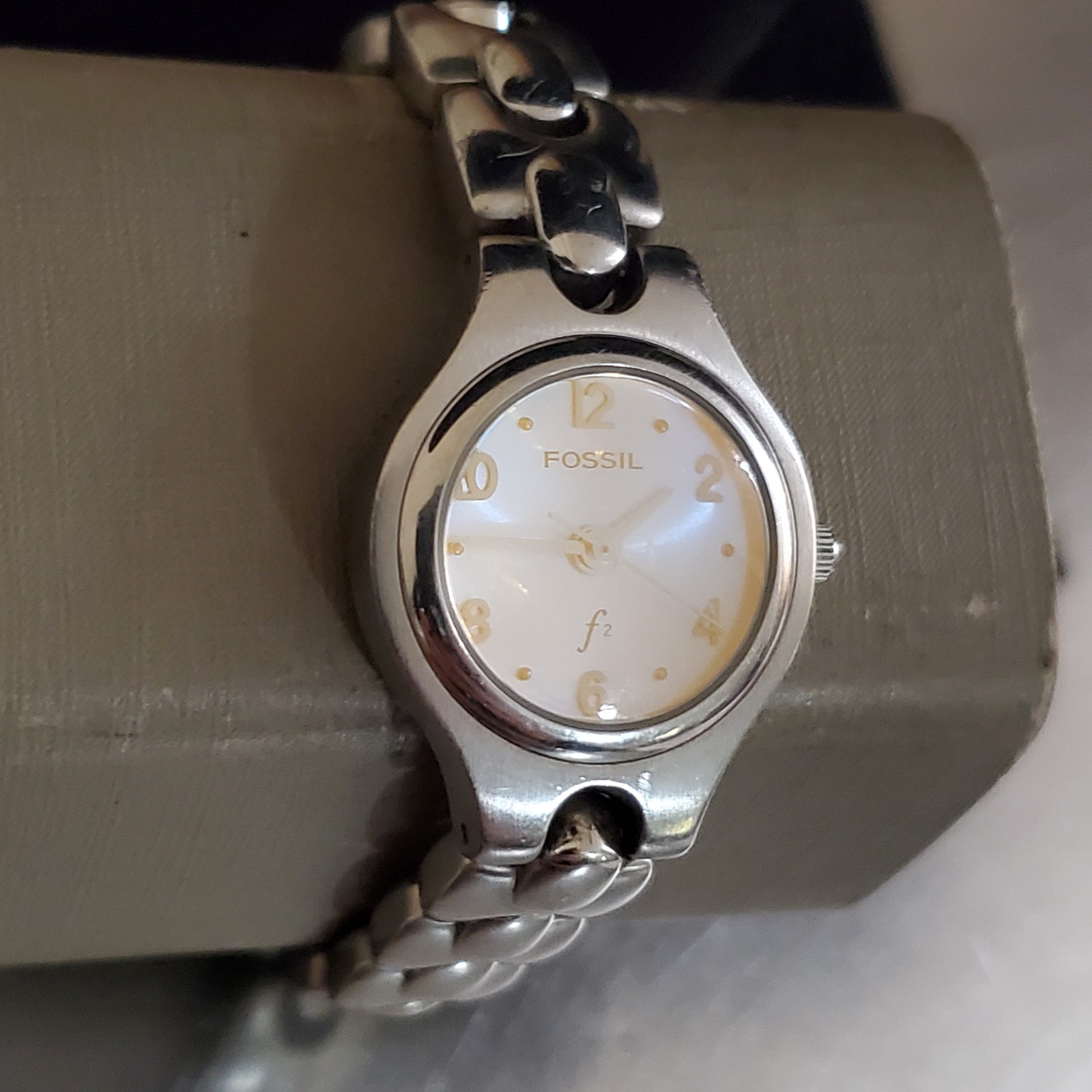 FOSSIL F2 Watch Women’s Blue Dial Analog Quartz Silver Tone ES-9075 5.5 in 22 mm