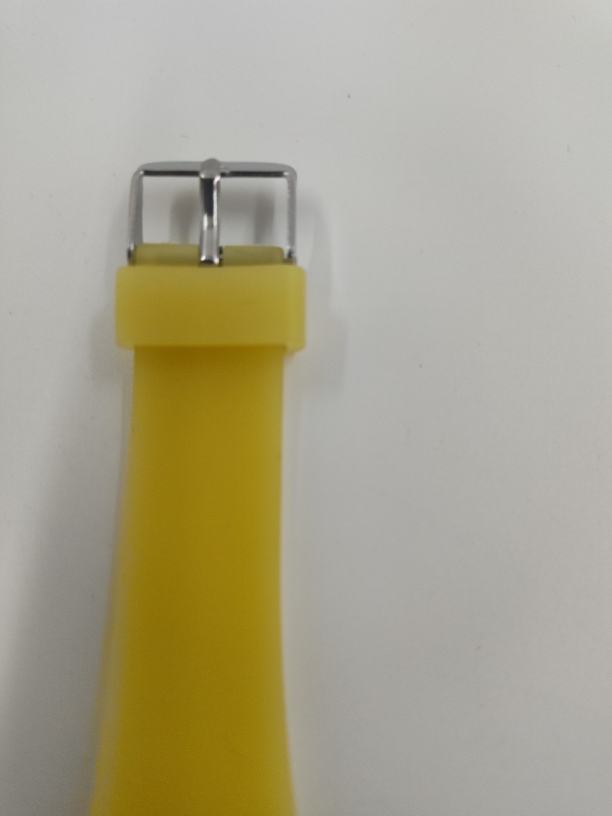 Kids Silicone Band Watch Quartz Analog Wristwatches Girls Lovely Yellow Watches