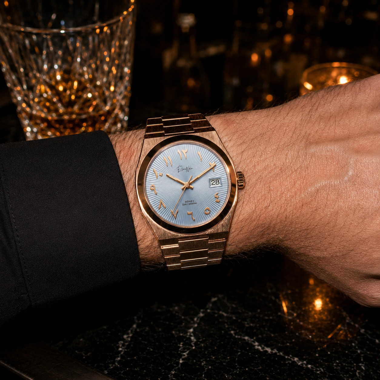 Custom Élan Noir Série I Rose/Blue 36mm Auto NH35 Sapphire Crystal Steel Watch