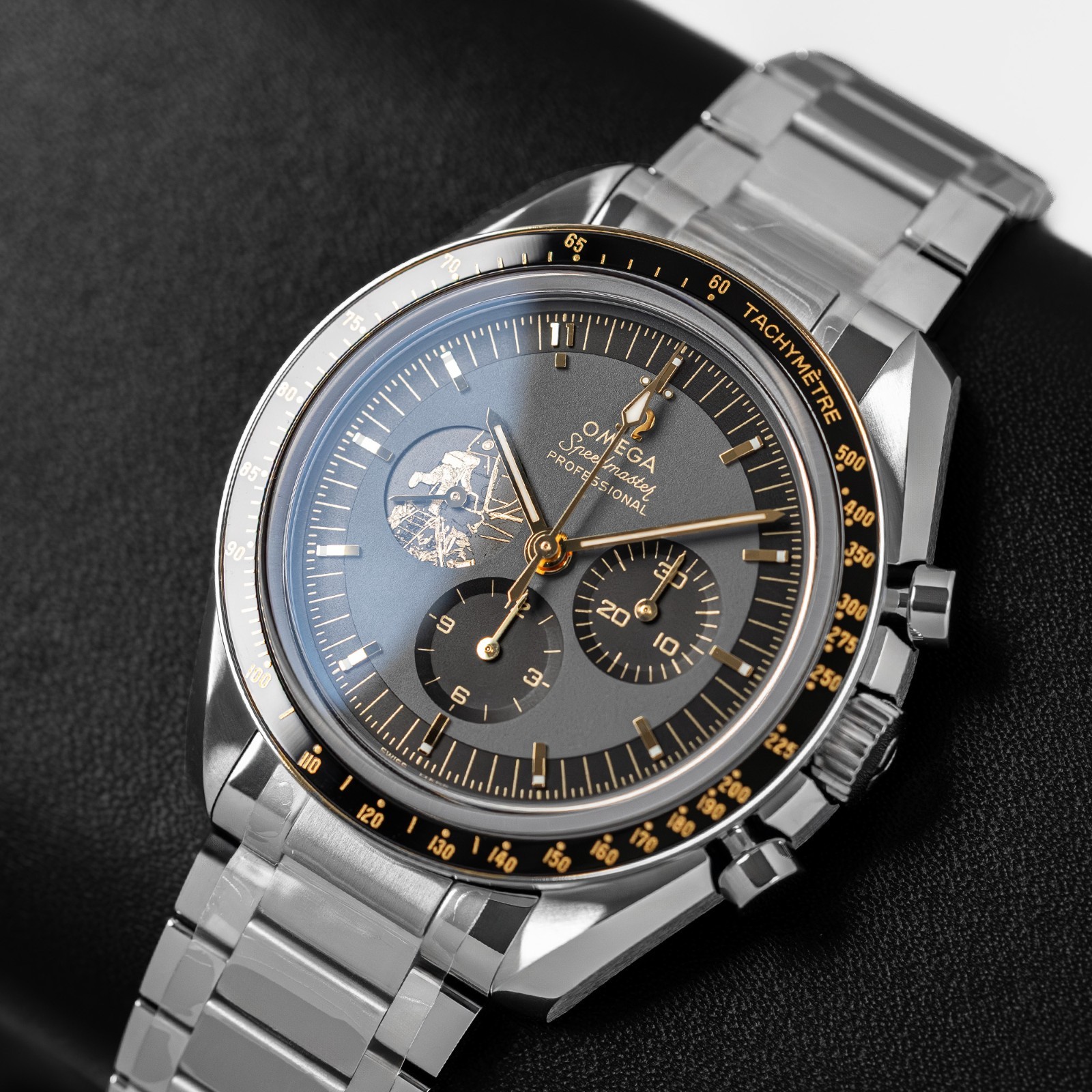 OMEGA Speedmaster Anniversary Series 310.20.42.50.01.001 Apollo 11 50th