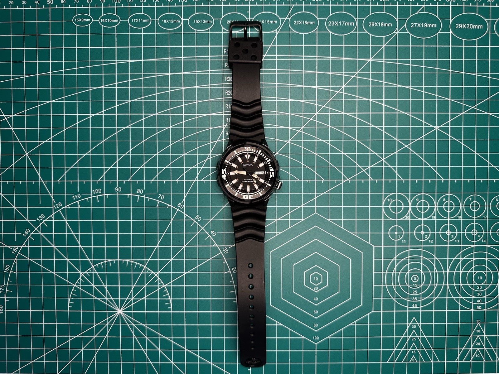 Seiko SRP231k 1st Generation «Baby Tuna” Men’s Diver’s Watch – Mint (Full Set)