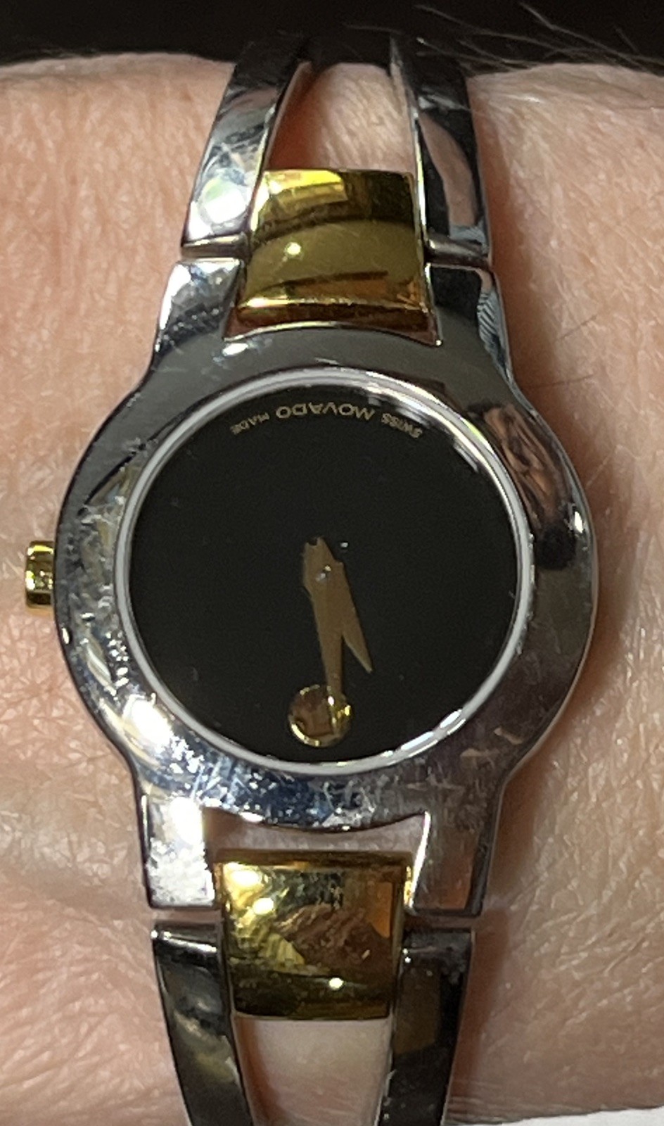 Women’s Movado Amorosa Watch 24mm Silver Gold Tone 81 E4 1842 New Battery #114