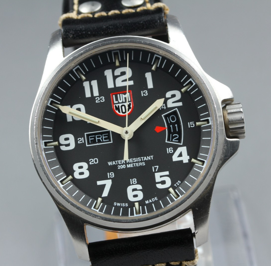 [ EXC+++++ ] LUMINOX Atacama Field 1820 Series 42mm Day/Date Quartz Men’s Watch