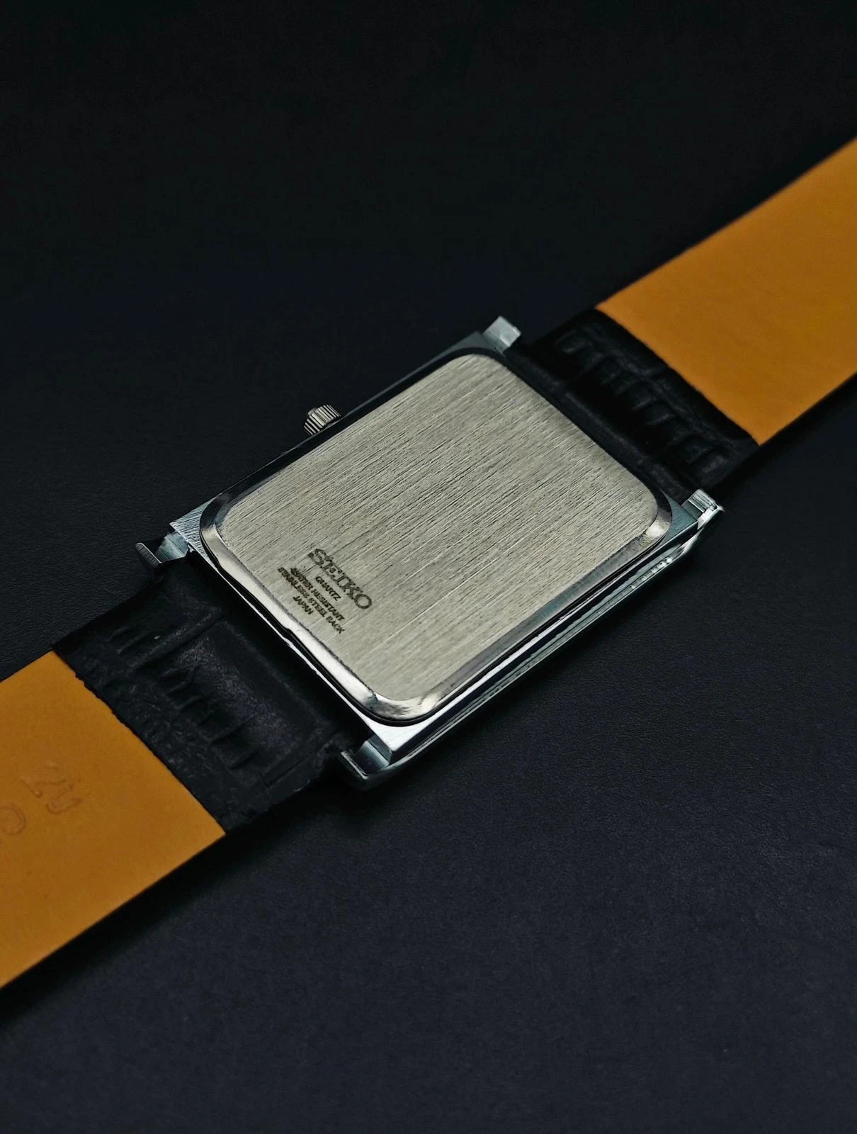 Vintage Seiko Slim Men’s Leather Strap Wrist watch- Roman Dial