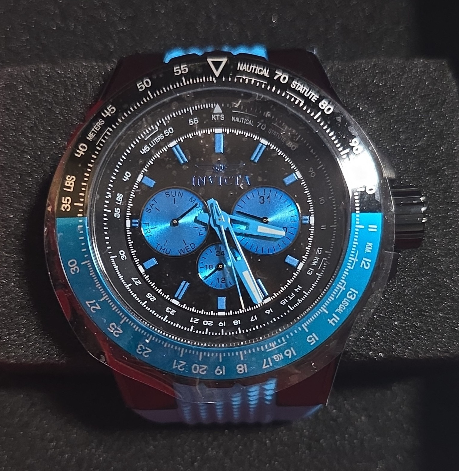 Invicta Men’s Aviator Quartz Chronograph Blue Silicone Strap w/ Box