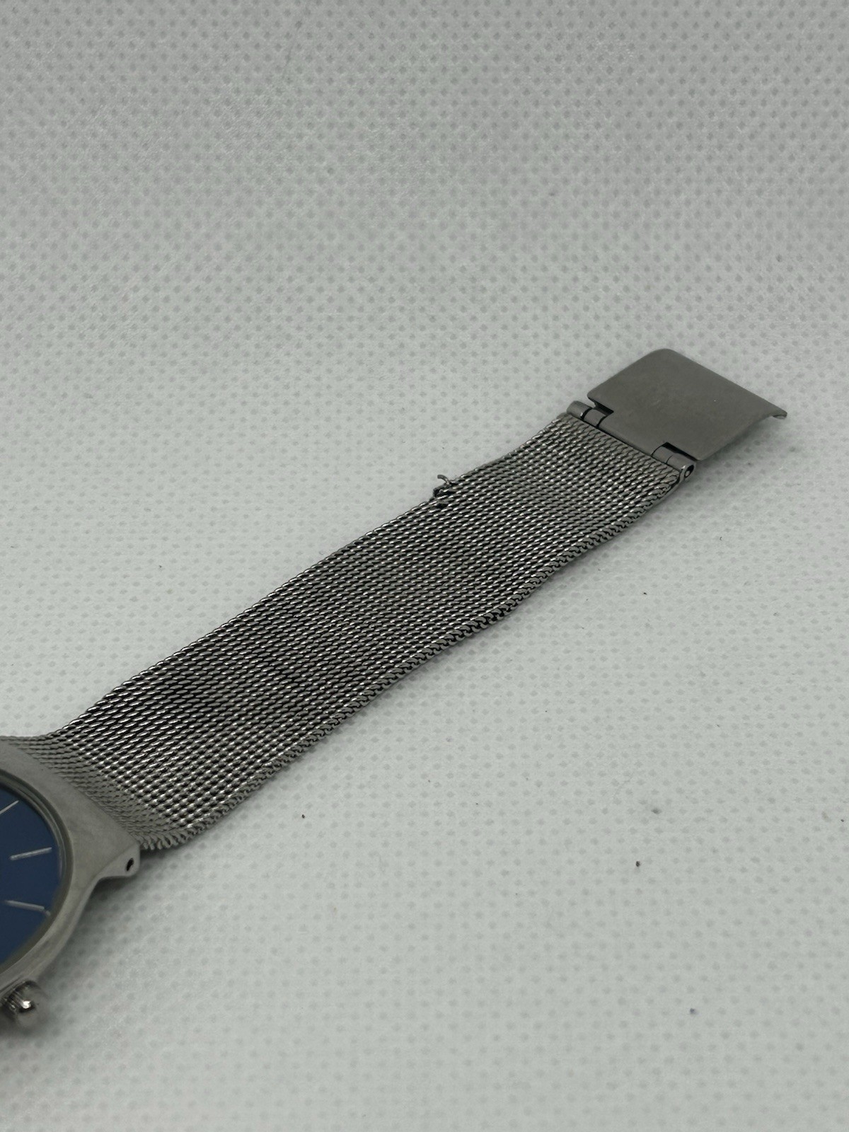 Skagen Denmark 233SSN Ultra Slim Vintage Blue Dial Mesh Quartz – Honest Wear⁠