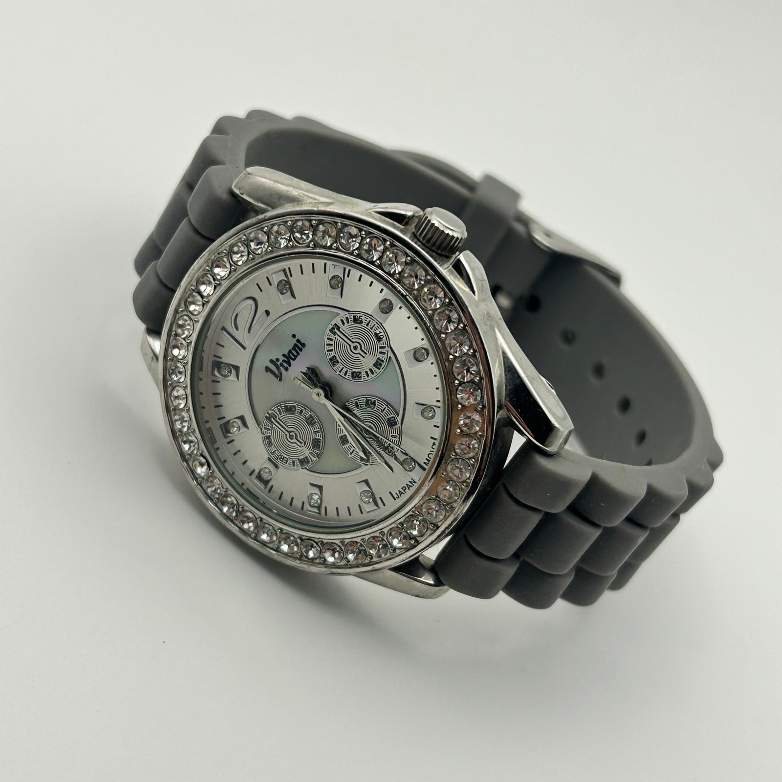 Vivani Mother Pearls Crystal Bezel Gray Band Women’s Watch New Battery
